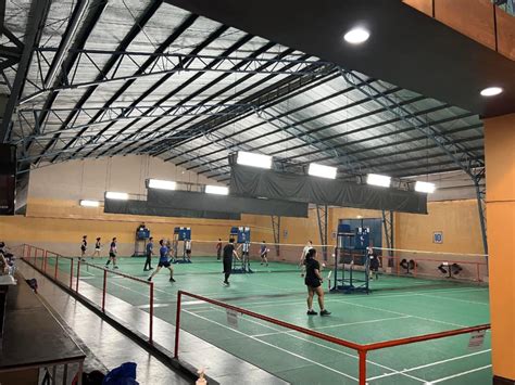 M² Badminton Center .